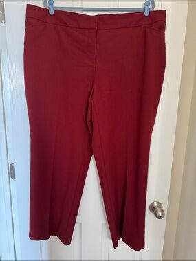Avenue Wine Wide-Leg Pants with zipper and hook